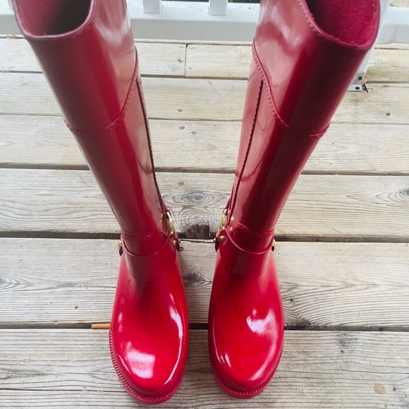 Michael KORS Fulton Harness Tall Rain Boots. - Picture 4 of 8